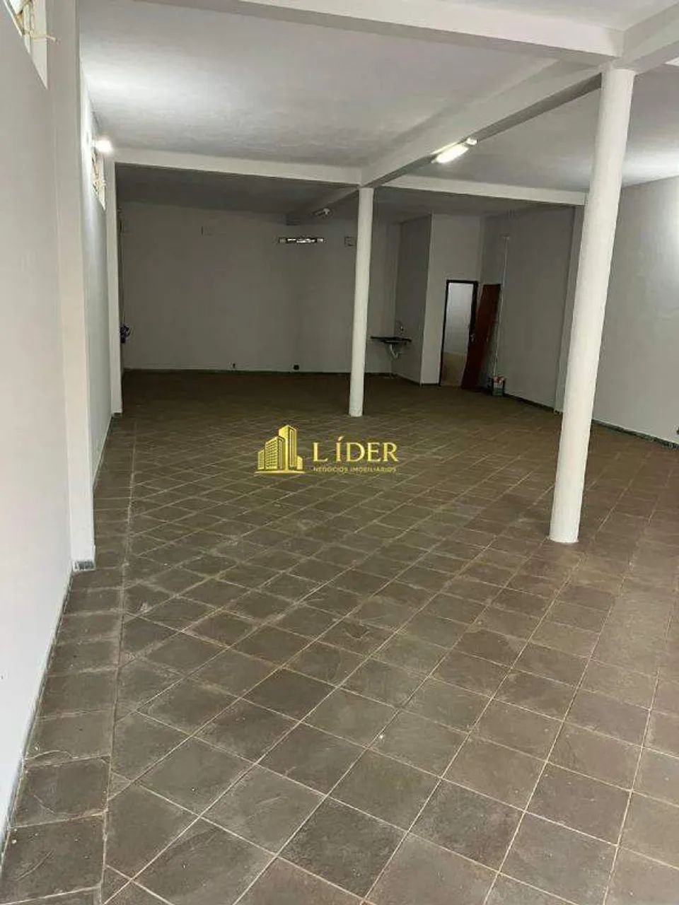 ESPAÇO COMERCIAL PARA ALUGAR - Foto 2