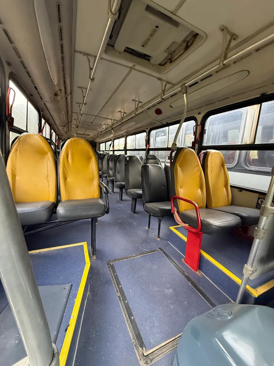 Ônibus Comil VW 49 lugares  - Foto 4