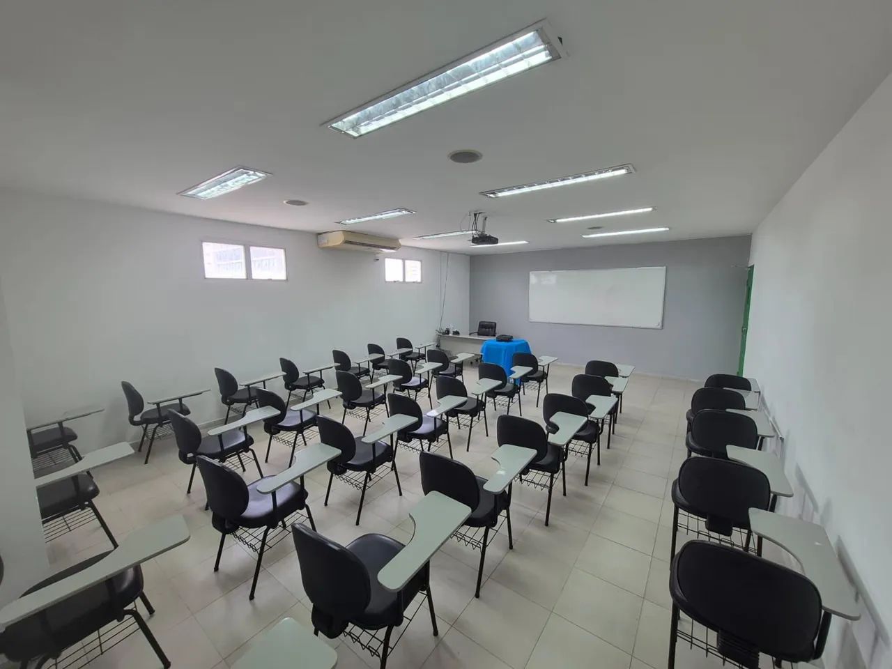 Salas de aula/treinamento para locação 
