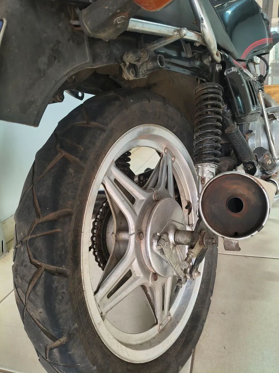 Moto CB 400 - Foto 2