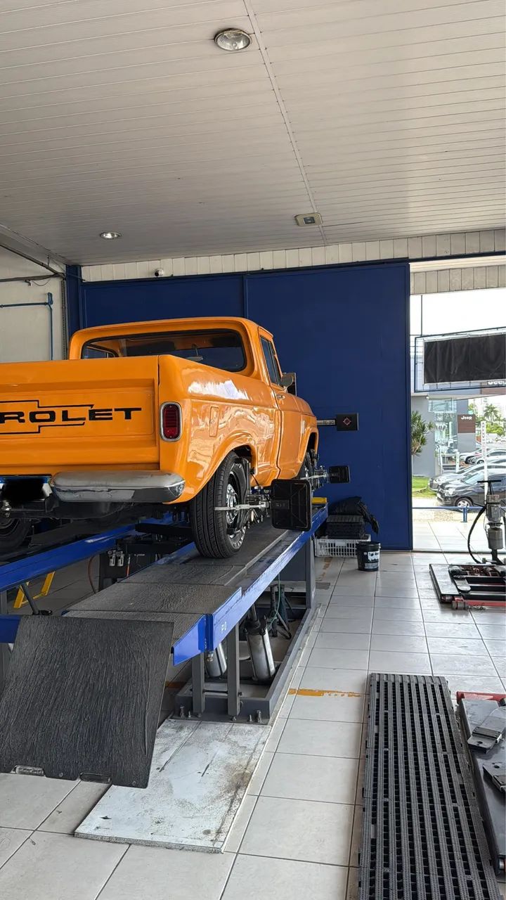Chevrolet C-10 2.5/4.1 1973