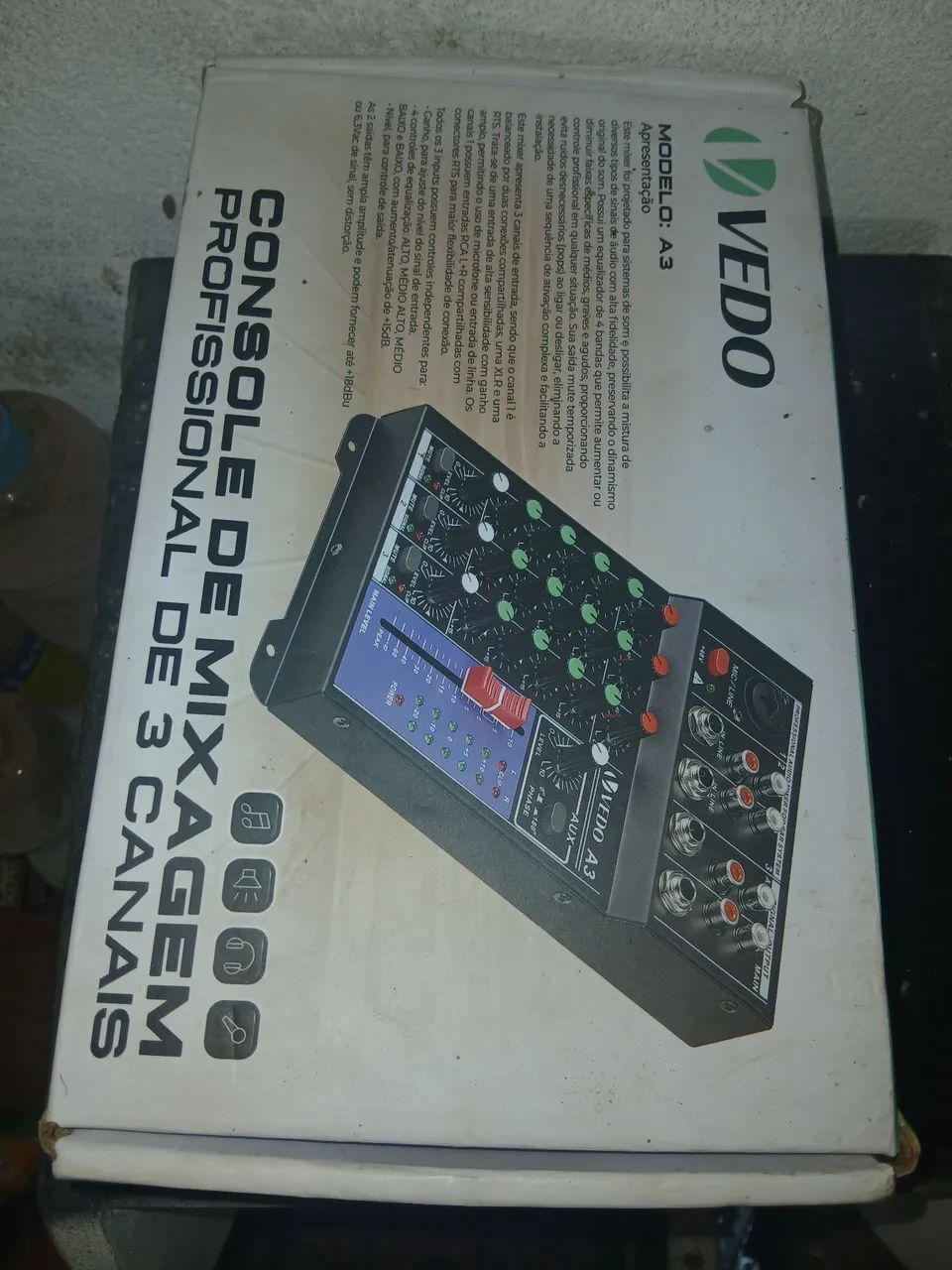 Mesa de som som automotivo 