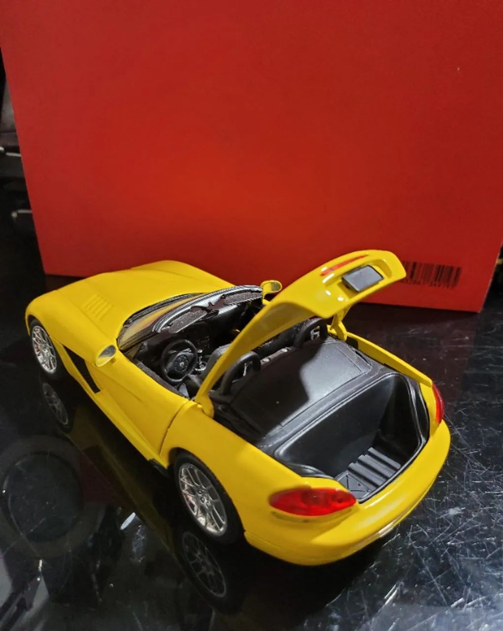 Miniatura 1:18 Dodge Viper velozes furiosos  - Foto 5