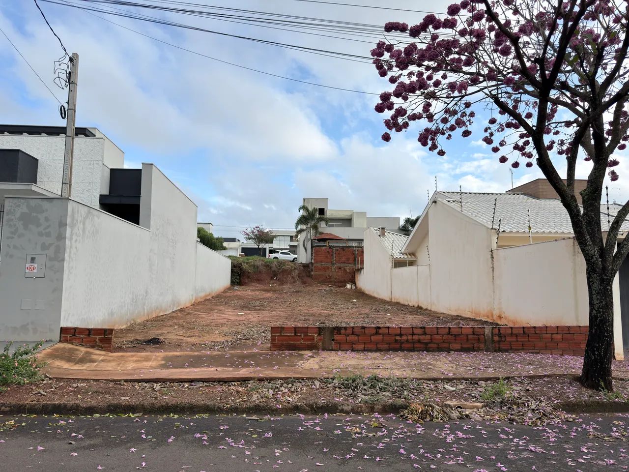 TERRENO À VENDA - RESIDENCIAL ATLÂNTICO V 