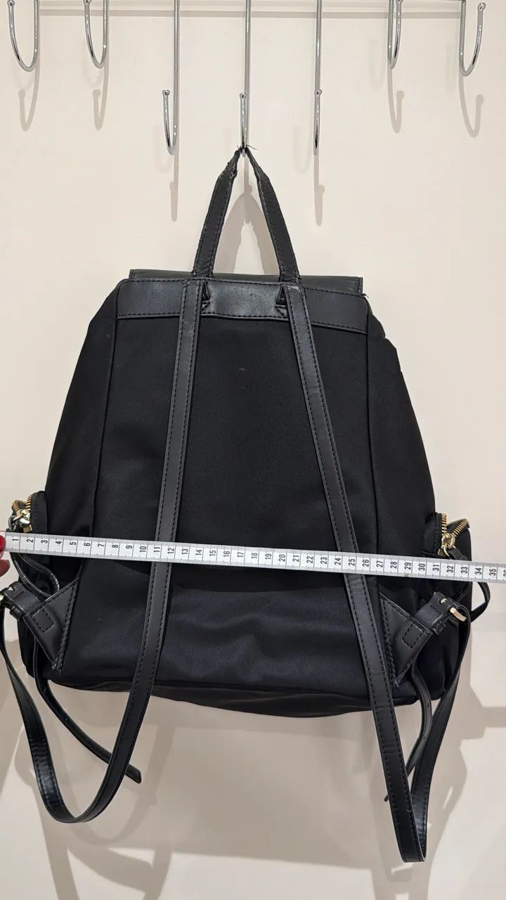 Mochila Michael Kors Preta  - Foto 4