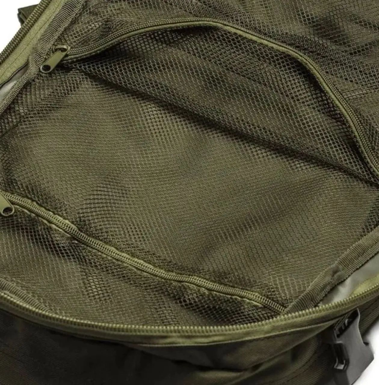 Mochila Invuctus Defender 55L Verde - Pouquíssimo uso - Foto 5