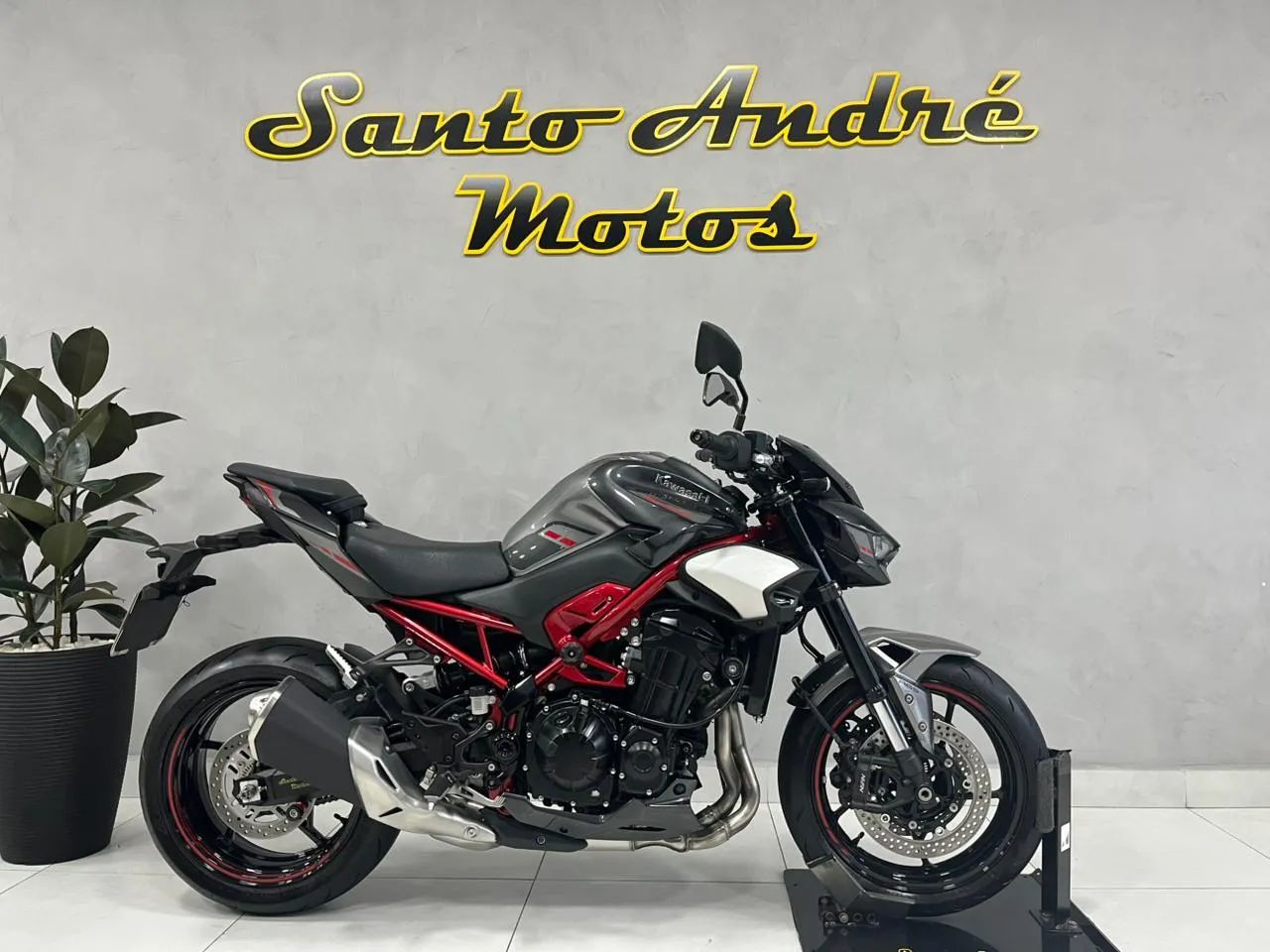 Kawasaki Z 900