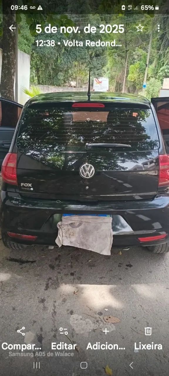 Volkswagen Fox Fox 1.0 Mi Total Flex 8V 5p 2012