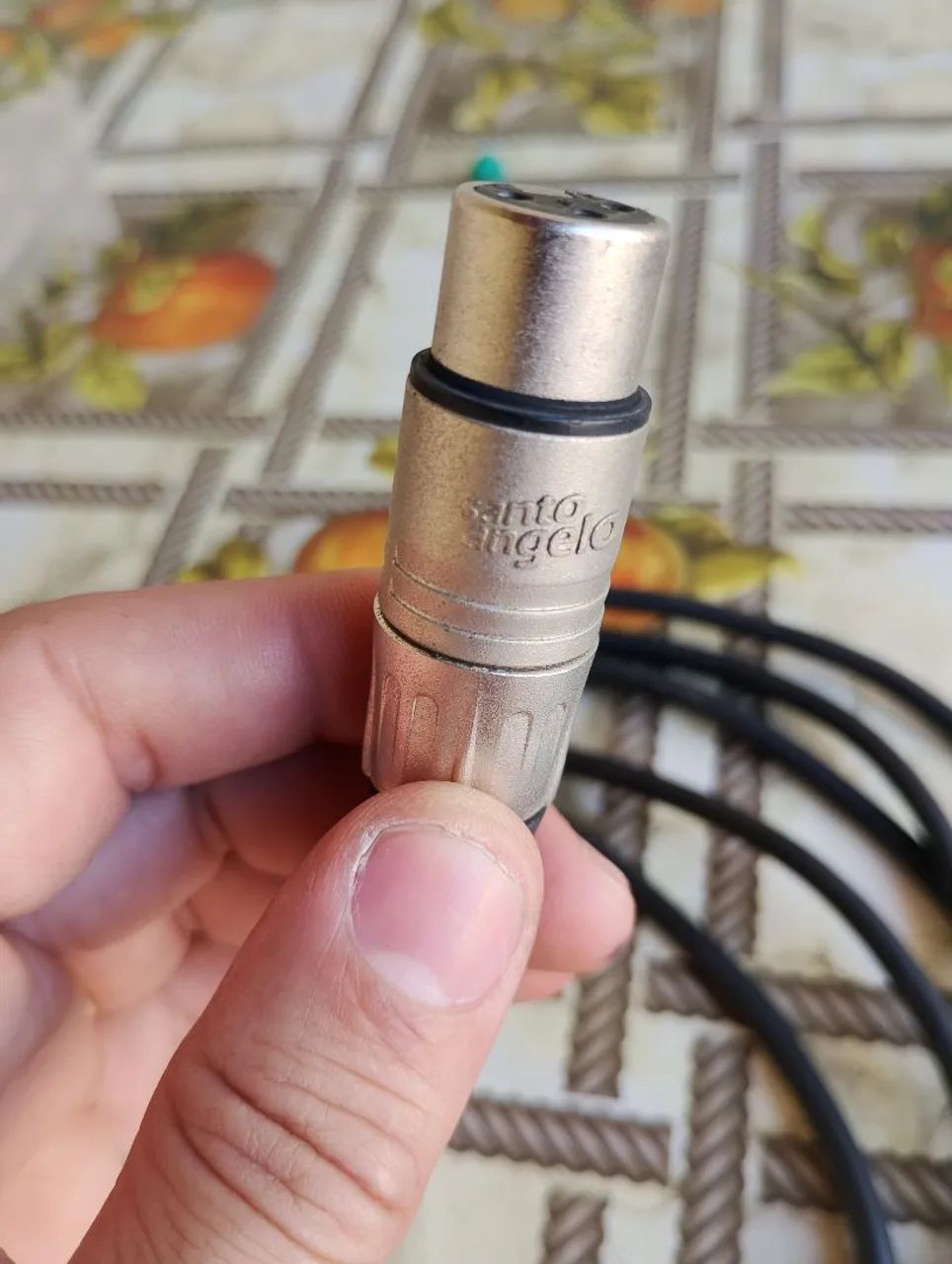 Cabo de microfone e mesa de som - Foto 4