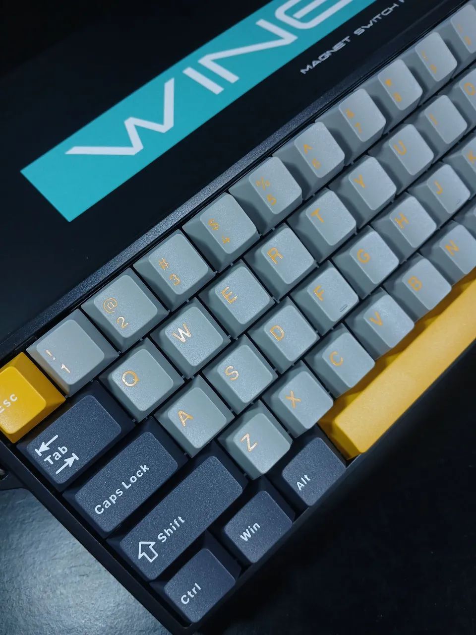 [NOVO] Teclado Magnético AULA WIN 60 MAX (Preto/Amarelo) - Foto 4