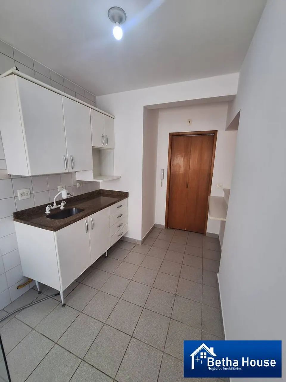 Apartamento com 79,80 m² Para Locação em Alphaville ! - Foto 5