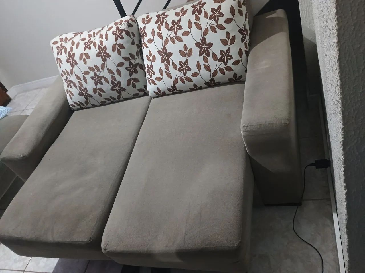 Sofá retrátil 2 lugares 
