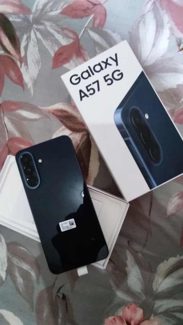 Vendo um Galaxy A57 5g lançamento 