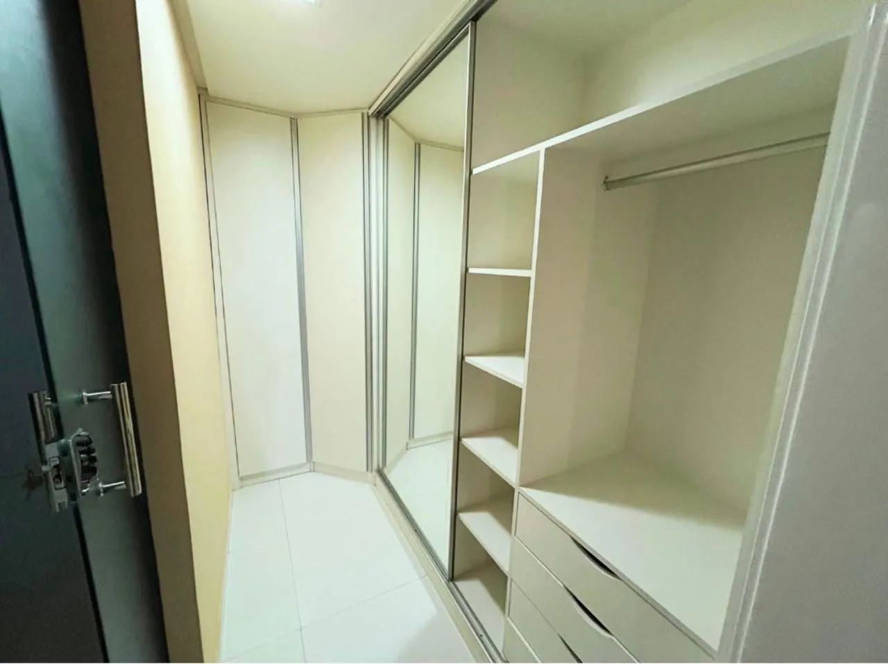 VENDO APARTAMENTO NO EDIFÍCIO MARVIC | ALTO PADRÃO.  - Foto 4
