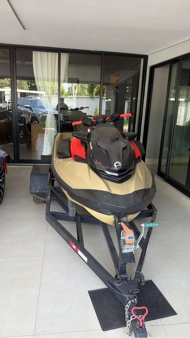 Jetski seadoo RXP xrs 2025  - Foto 2