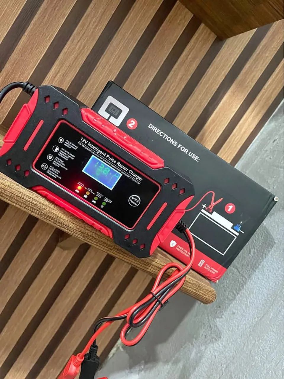 Carregador de bateria automotivo 1