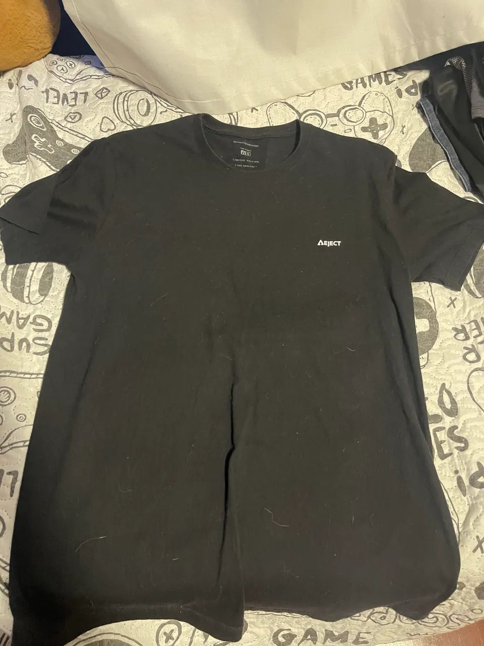 Roupas, P,M, mangas curtas, longas, shorts, moletom e bonés - Foto 2