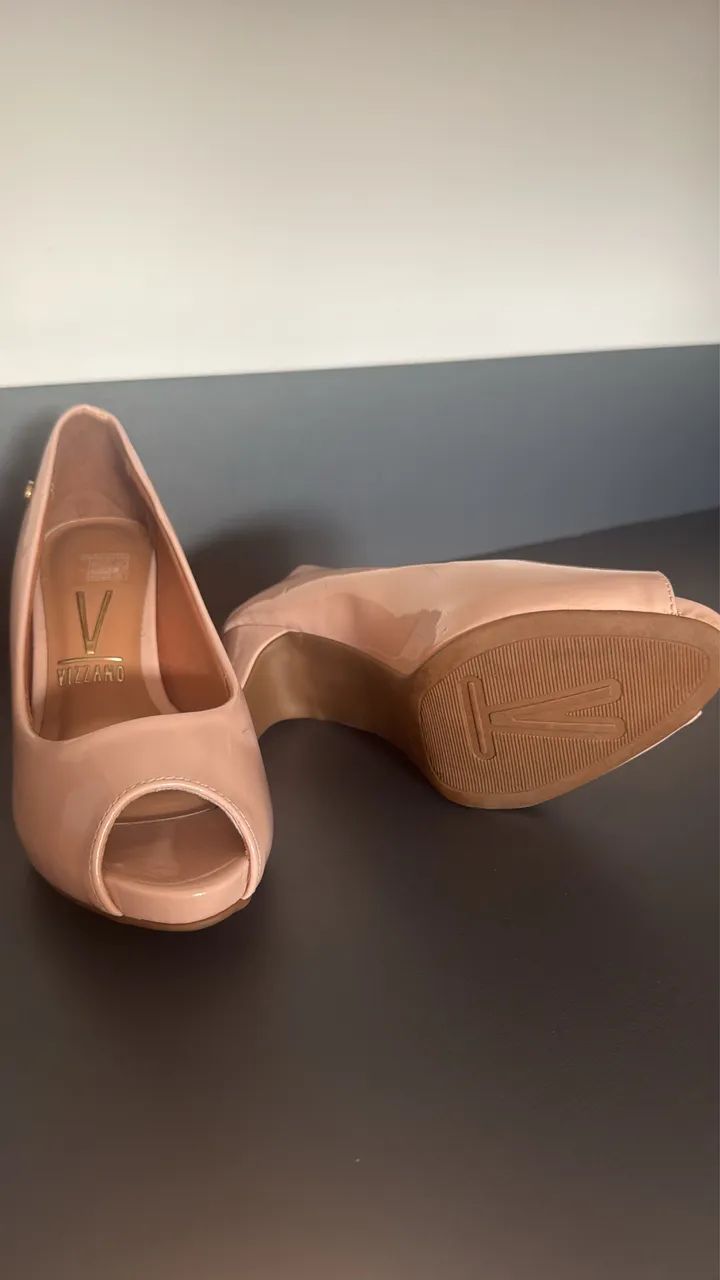 Salto feminino 37