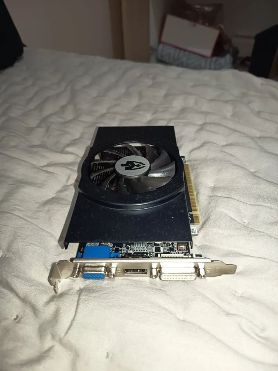 Placa de vídeo GT730 4GB  - Foto 2
