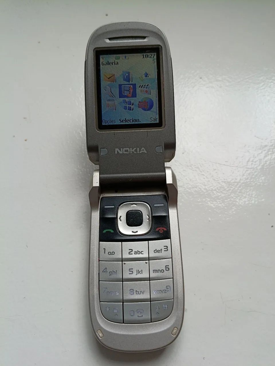 Nokia 2760 - Foto 2