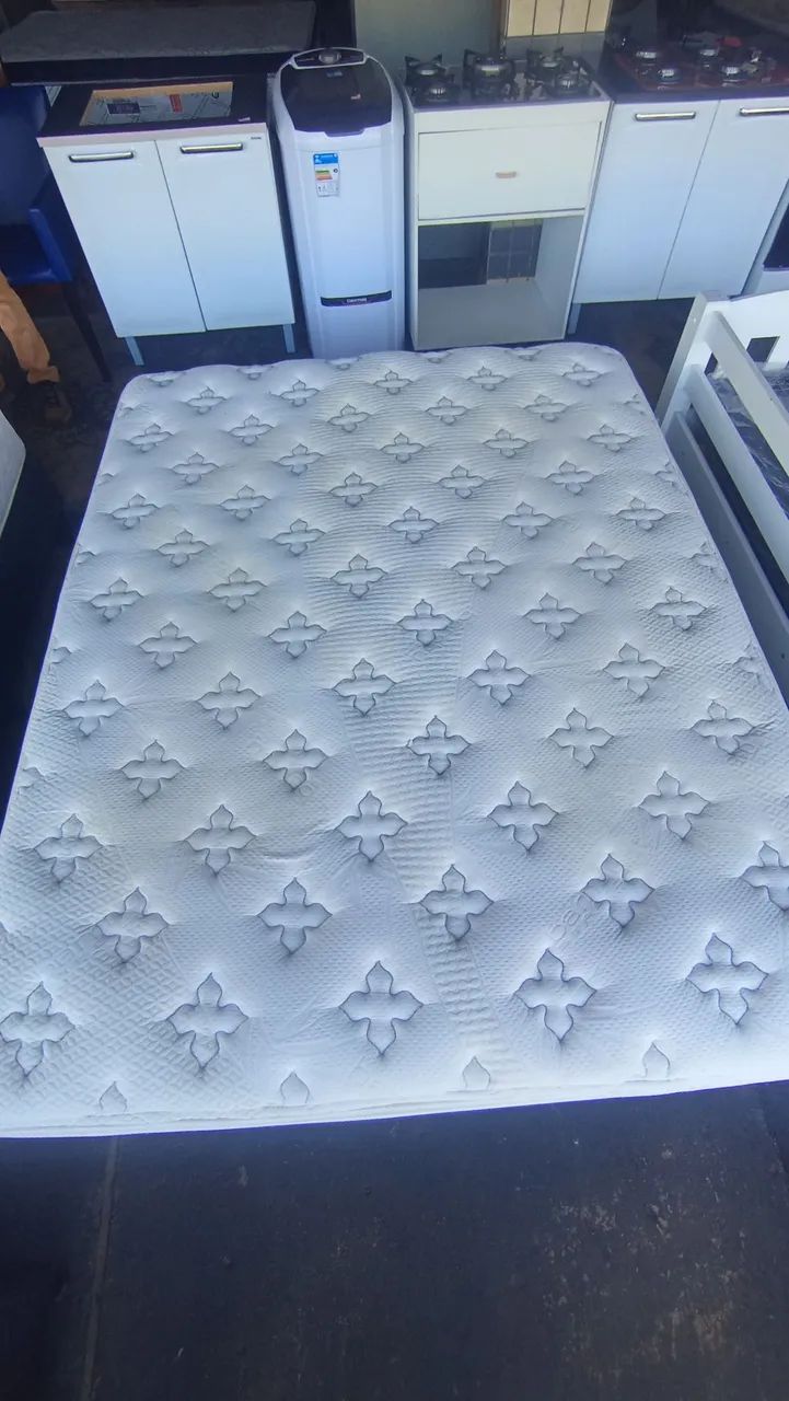 Cama box Queen size Colchão Simons molas ensacandas bambú  - Foto 3