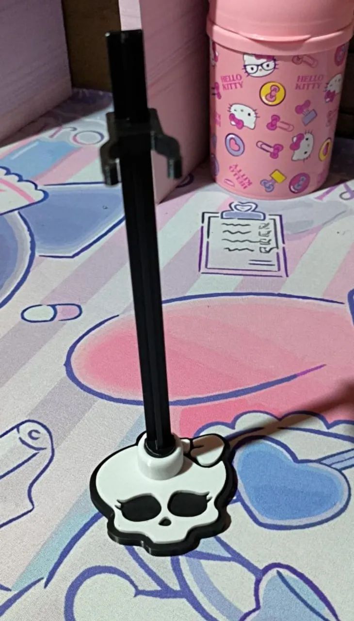 Suporte para boneca monster high 