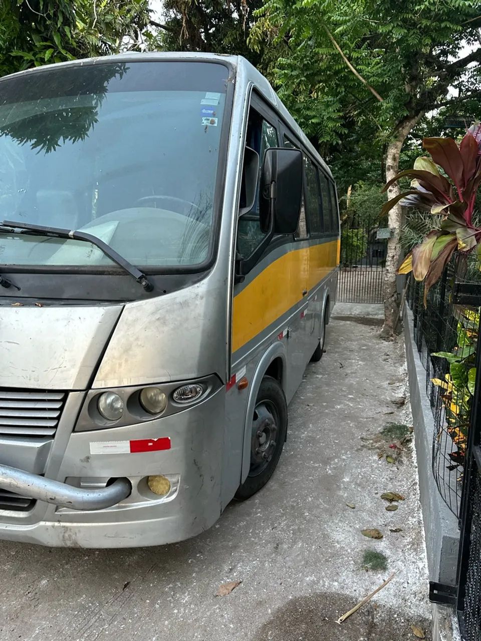 VENDO MICROÔNIBUS TODO REVISADO! - Foto 4