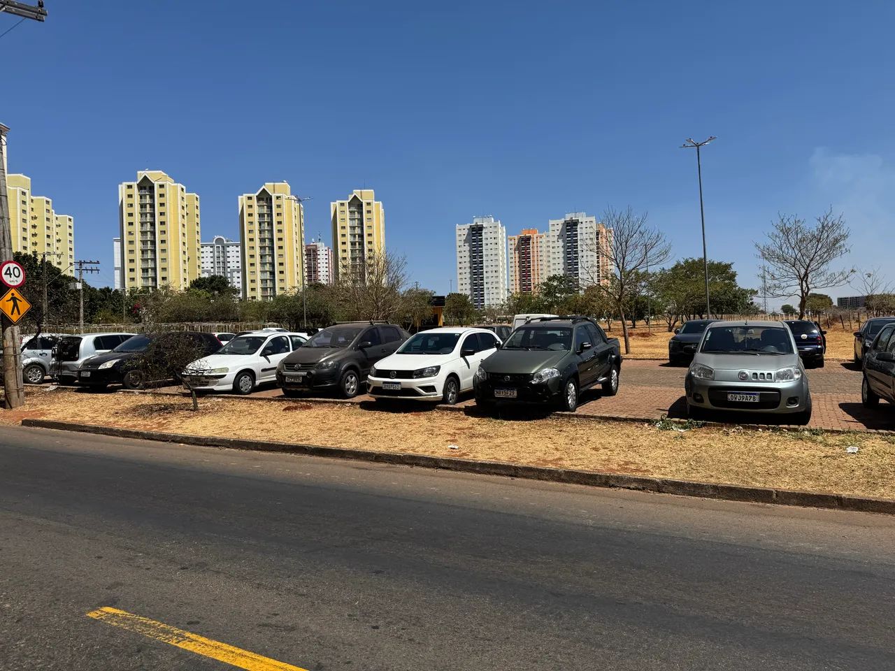 Área comercial no parque oeste com residencial eldorado  - Foto 4