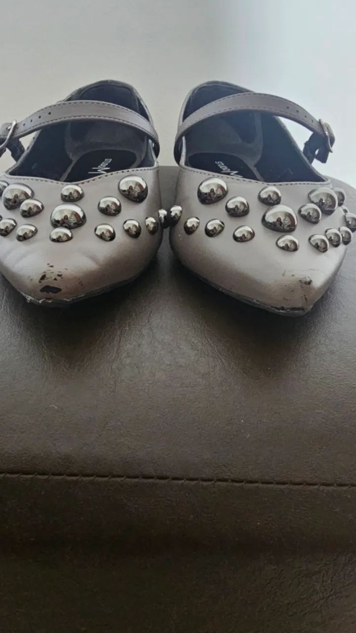 Sapatilha cinza Tam 35 - Foto 2