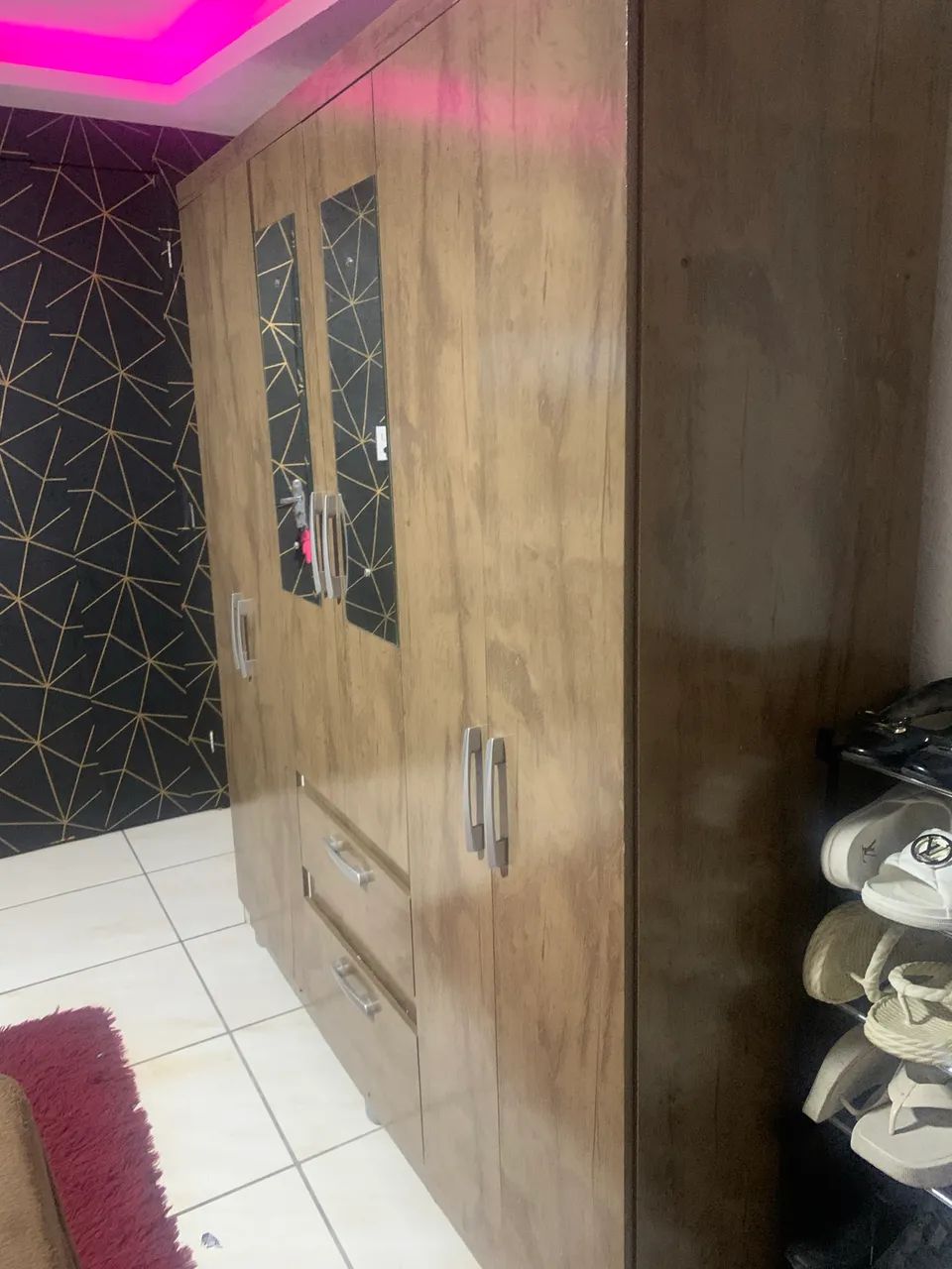 Guarda roupa 6 portas - Foto 2