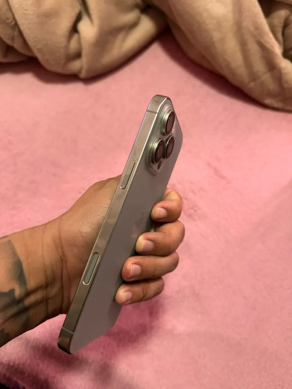iPhone 16 pro max 256GB - Foto 3