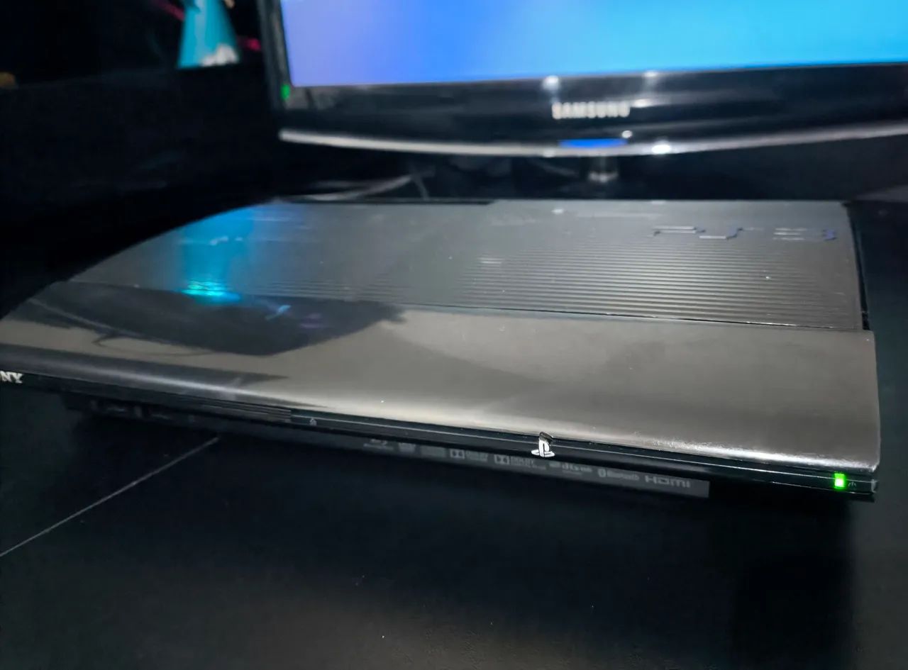 PS3 SUPER SLIM 250GB - Foto 5