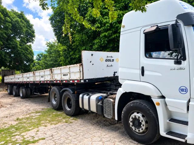 Semi Reboque Randon Vanderleia
