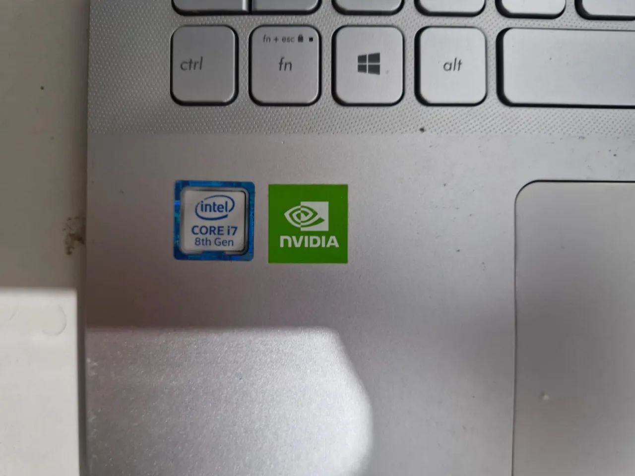 Notebook Asus Vivobook i7 8ª - Foto 2