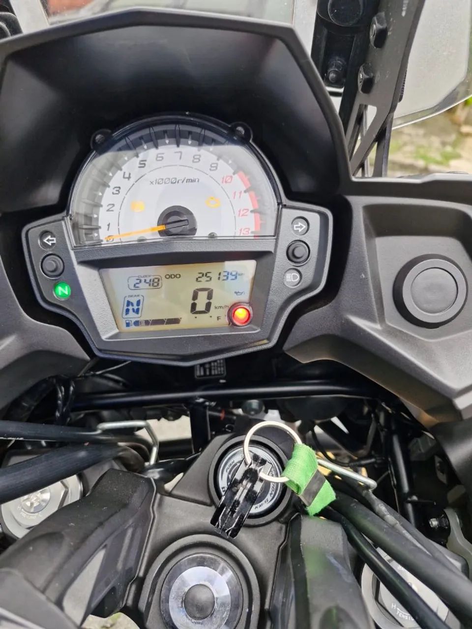Kawasaki Versys 650 - Foto 2