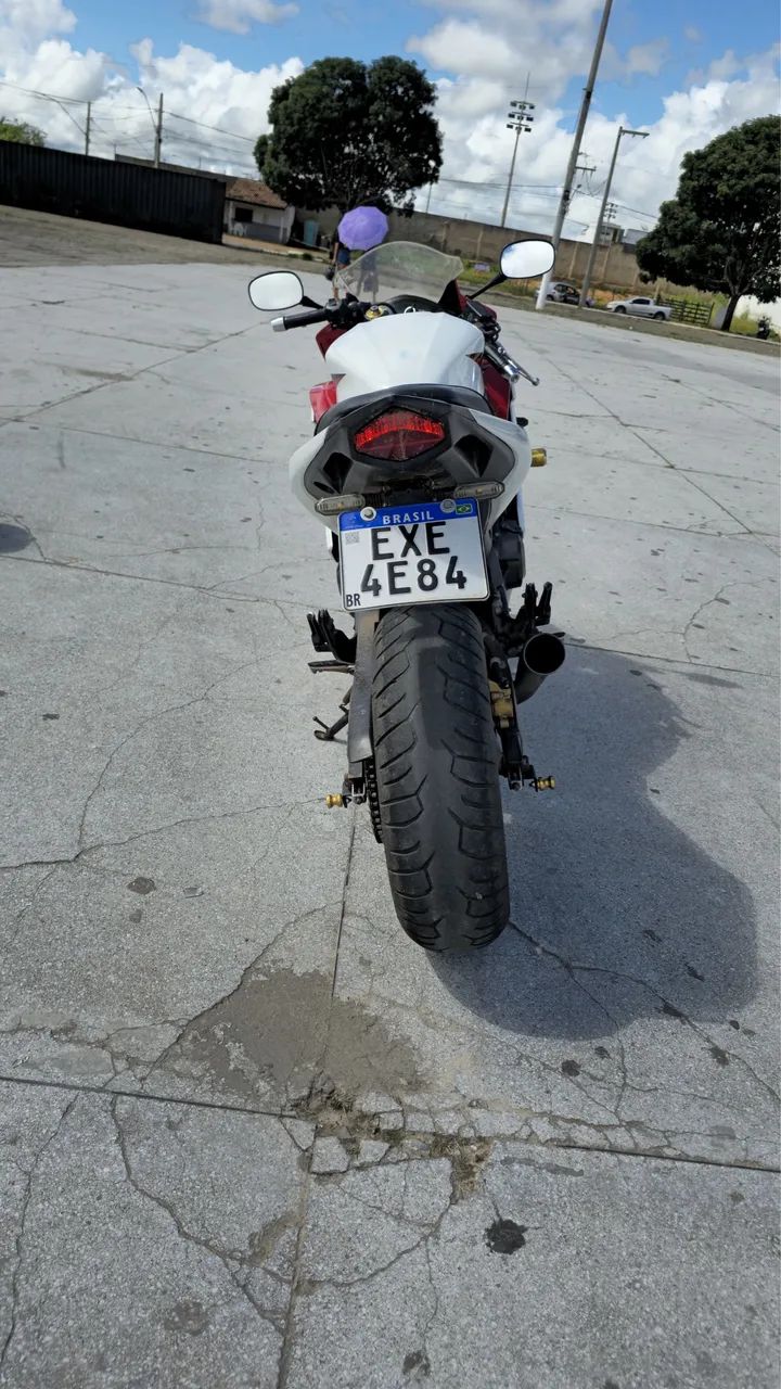 Vendo CBR 600F (Hornet carenada) - Foto 5