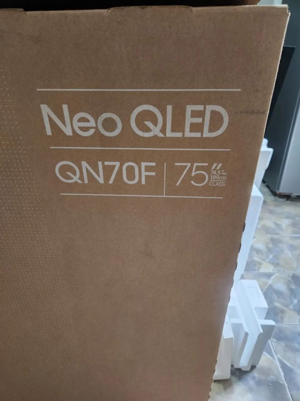 tv samsung qled 75 polegadas completa funcionando apenas meia tela - Foto 5