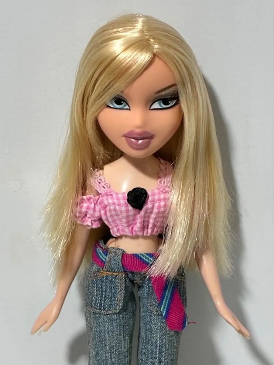 boneca bratz cloe