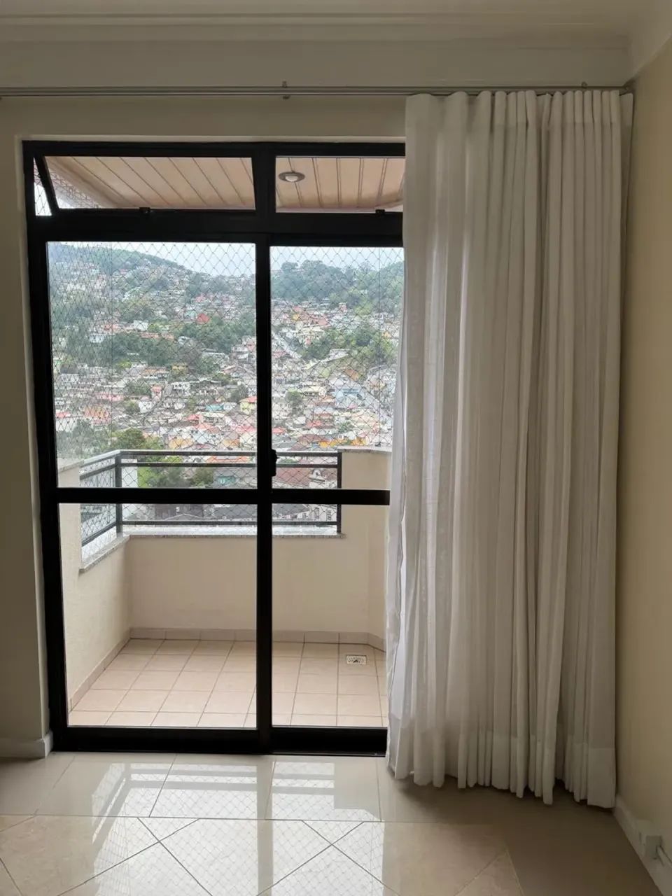 Apartamento para aluguel com 126 metros quadrados com 3 quartos - Foto 4
