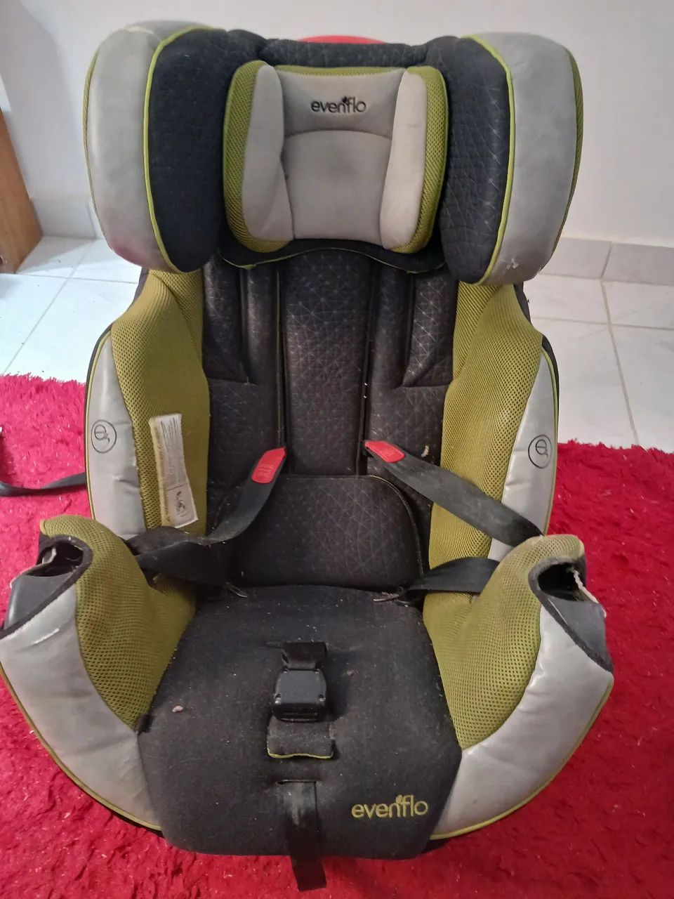 Cadeirinha de bebe para carro - Foto 4
