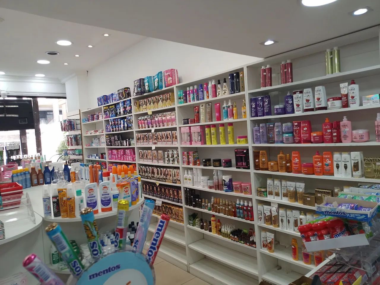 Estoque completo de perfumaria a venda - Foto 3