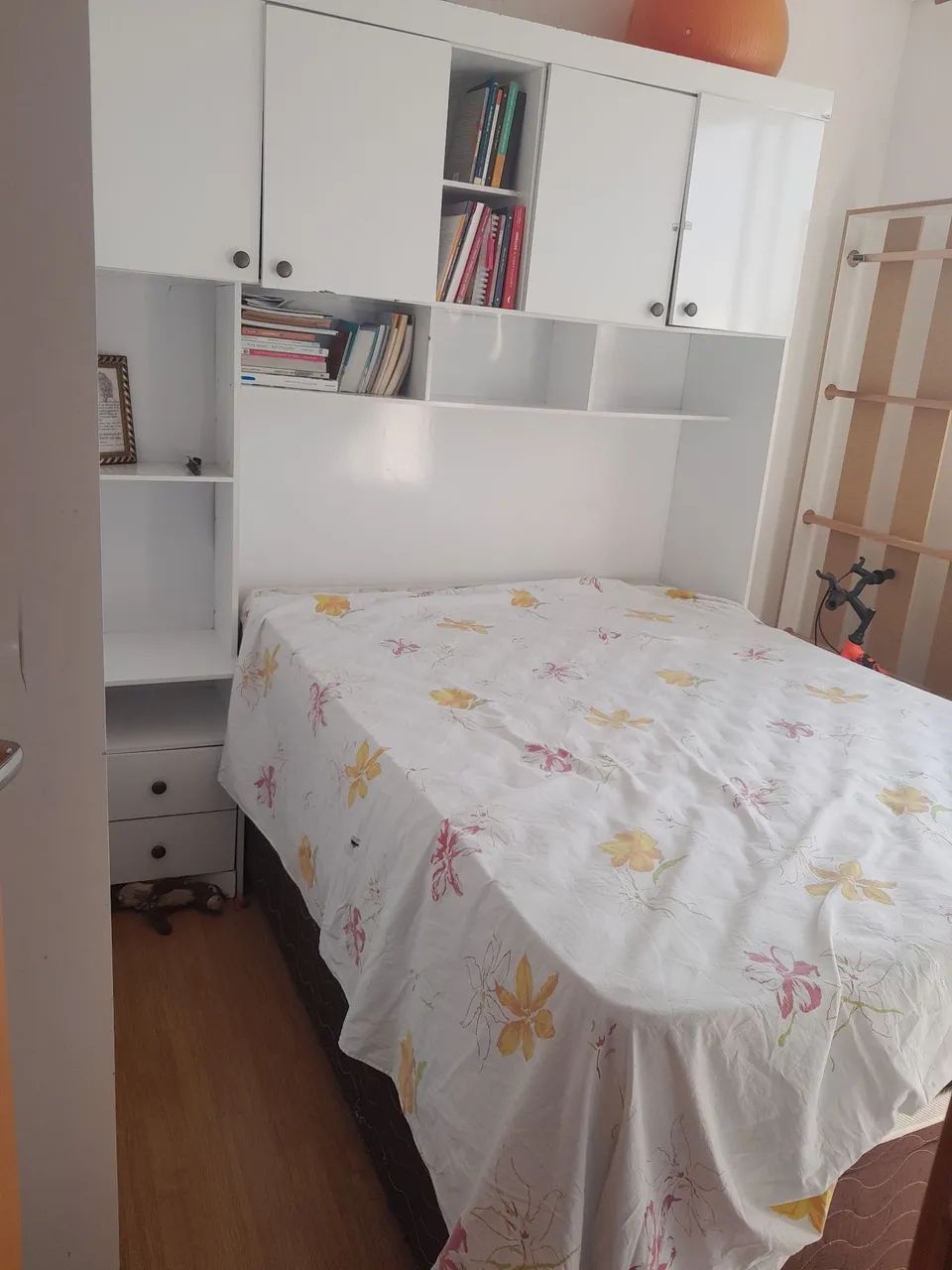 Guarda roupas modulado desmontagem e  montagem inclusa no valor. - Foto 2
