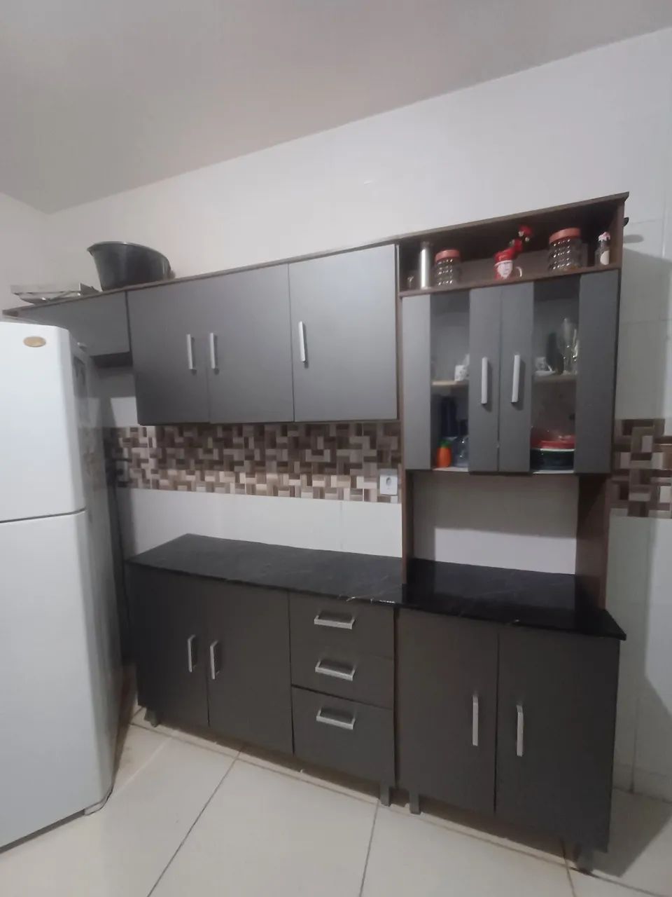 Envelopamento de móveis em geral 