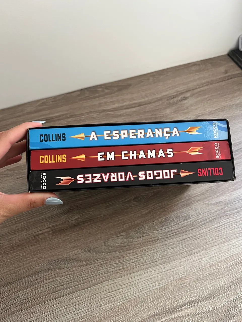 Box Trilogia Jogos Vorazes - Foto 2
