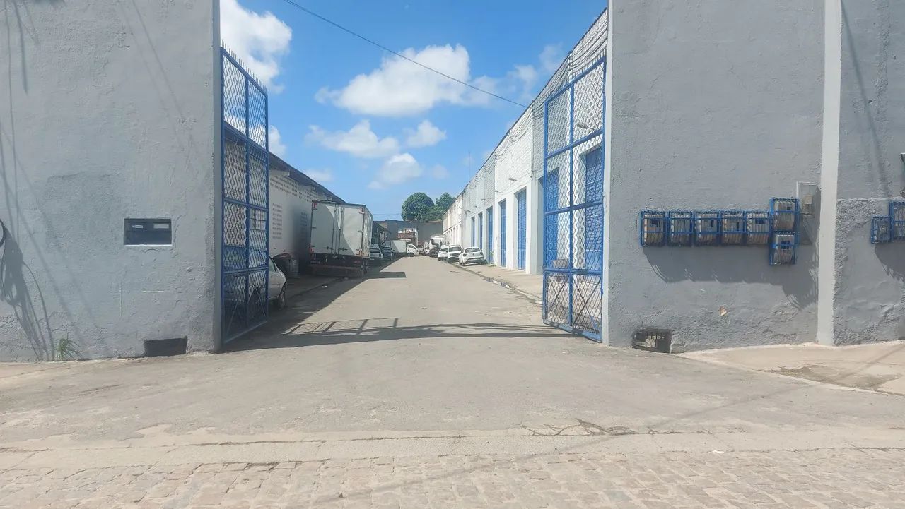 Galpão seguro na melhor região no bairro do tabuleiro  - Foto 5
