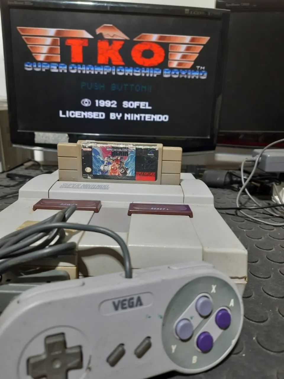Super nintendo + jogo e cabos - Foto 3