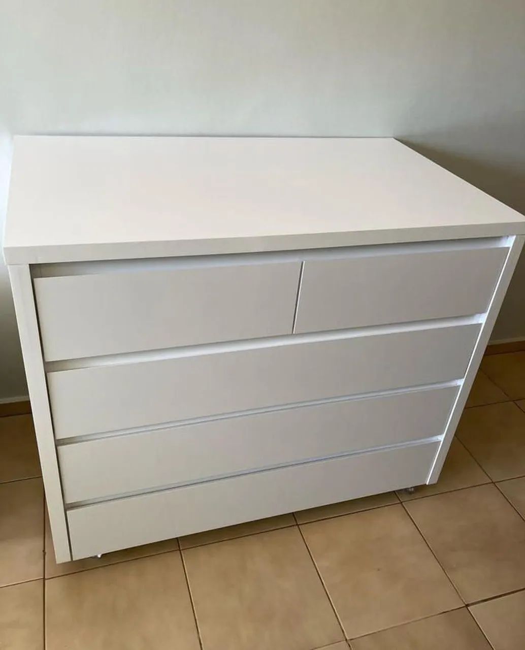 Cômoda Com Cinco Gavetas L 1.00 M 