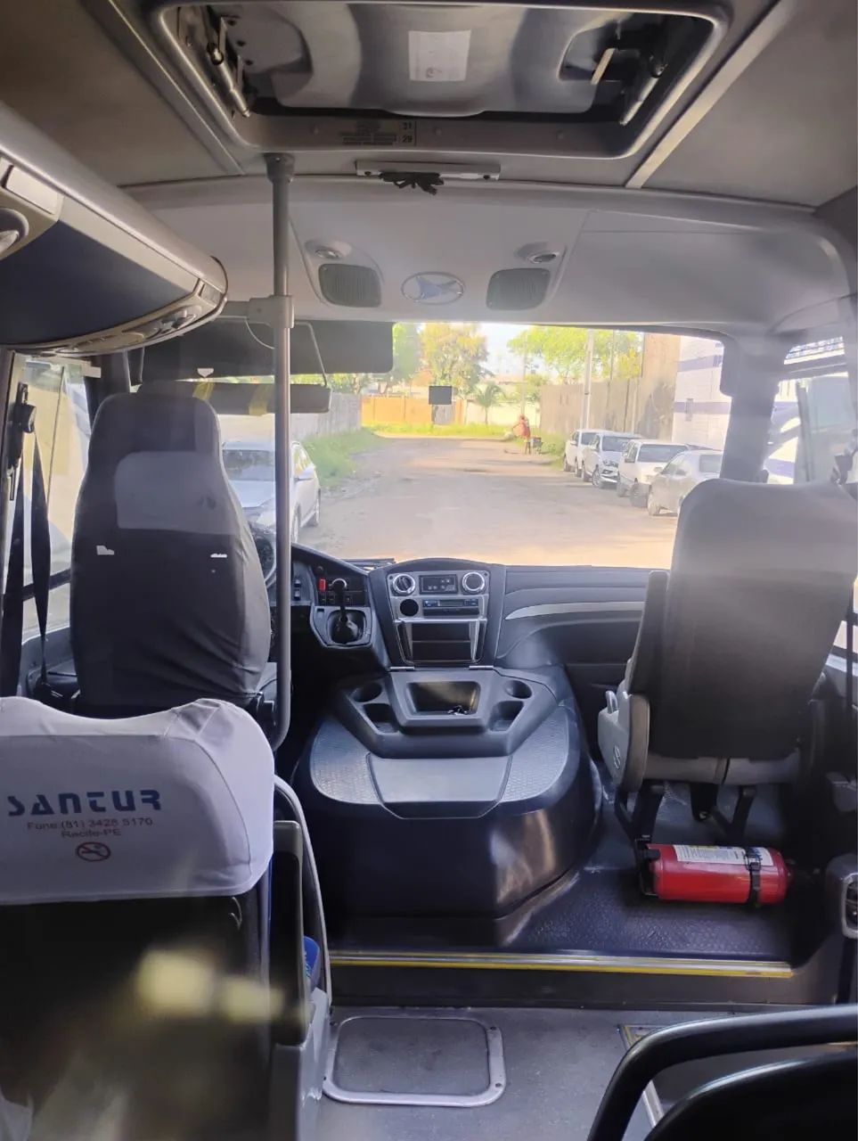 Microônibus executivo - Foto 8