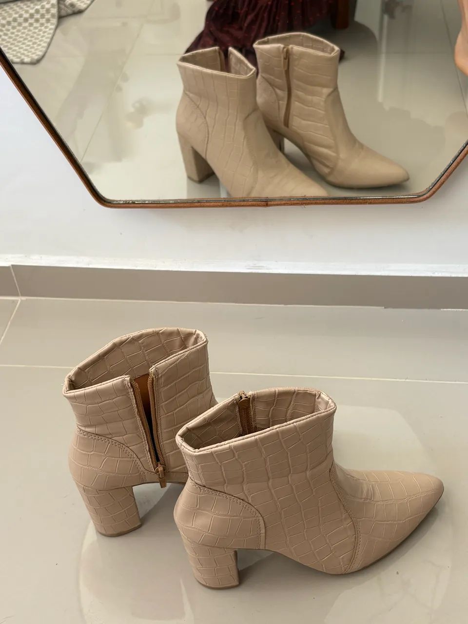 BOTA CROCO BEGE  - Foto 4