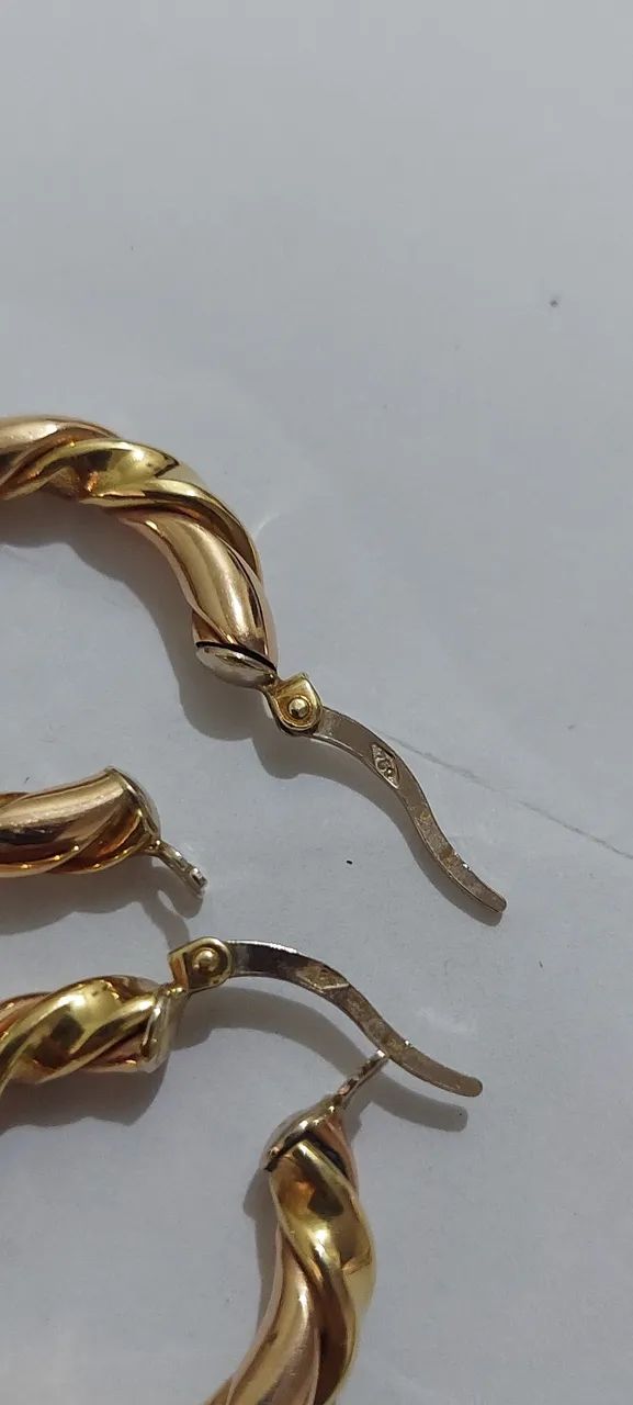 Brinco ouro argola tamanho moeda 25 centavos - Foto 3